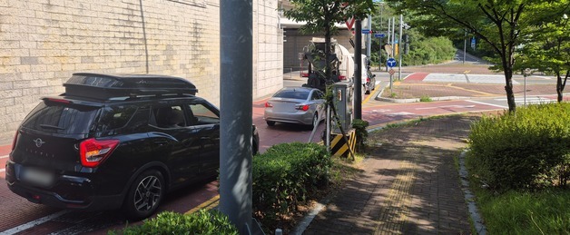 꼼짝없이 갇힌 우회전, 출퇴근길 정체 '비명'…울산시 "대책 없다"