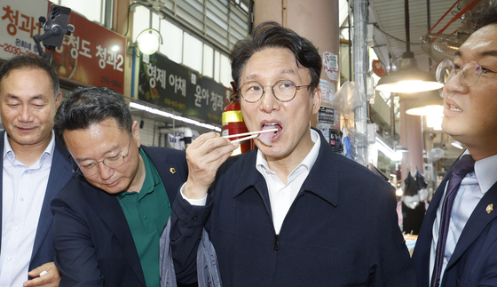 김민석, 라이벌 '송영길·고민정' 끌어안기…민형배와도 만찬(종합)