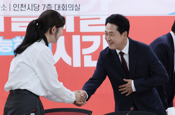 청년들 만난 장동혁