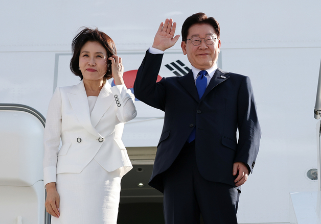 李대통령 "한-나토 협력, 무기거래 넘어 전략파트너…'방산협력 2.0' 제시"