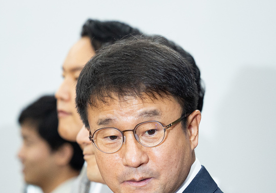 한병도 민주당 대표 직무대행, 정책조정회의 참석