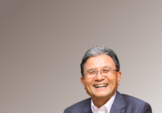 강병중 넥센그룹 회장 사재 100억 부산대에 쾌척