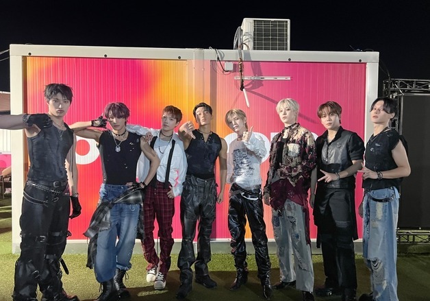 에이티즈, 이탈리아 로마 페스티벌 완벽 접수…폭발적 함성