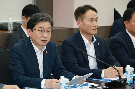 이억원 금융위원장 "망분리 전면 해제 방안 조속히 구체화할 것"