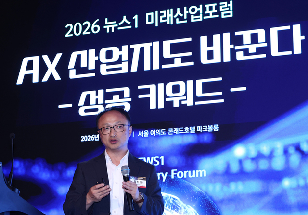 "미래 전장은 AI 기반 유무인 체계…통신 교란에도 스스로 판단"