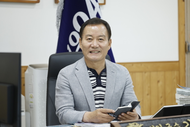 "신안 가능성 더 크게 봤다"…김태성 군수가 말한 취임 1주일