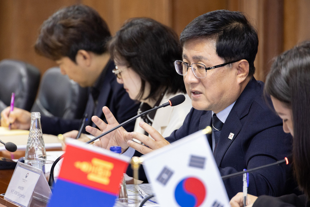 김성환 장관, 몽골 에너지부 장관 면담