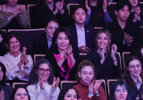 김혜경 여사, 아리랑·탱고 협연에 "두개의 심장이 하나의 리듬으로"