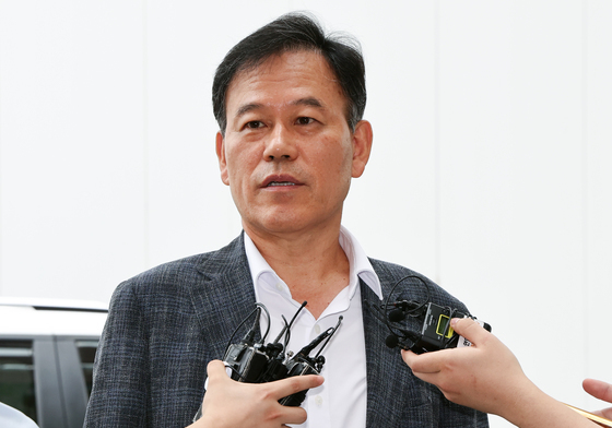 윤한홍, '관저 의혹' 종합특검 첫 조사