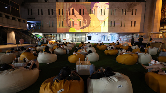 광화문 여름밤 야외 영화관