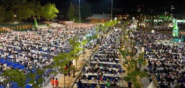 하이트진로, '2026 전주가맥축제' 성료…역대 최다 12만6000명 방문