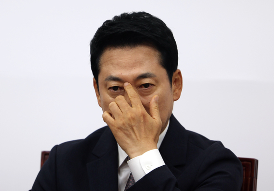장동혁 "與, 수많은 악법 통과시켜…'폐버스'로 당사 옮길 날 올 것"