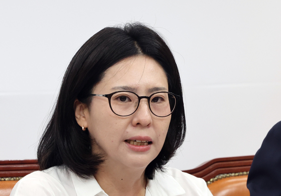 발언하는 손은정 뉴홈 비대위 홍보국장
