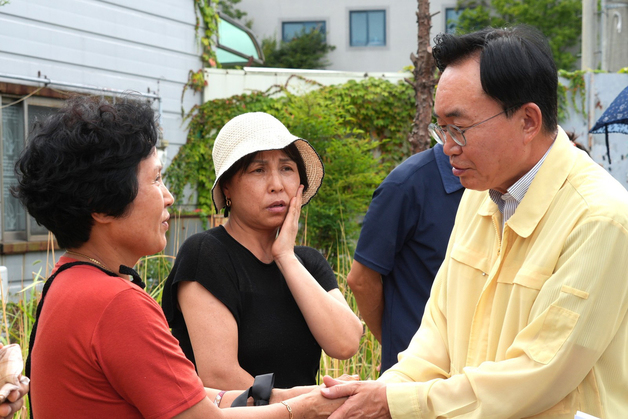 윤병태 나주시장, 성북동 화재 피해 상인들 긴급 지원 나서