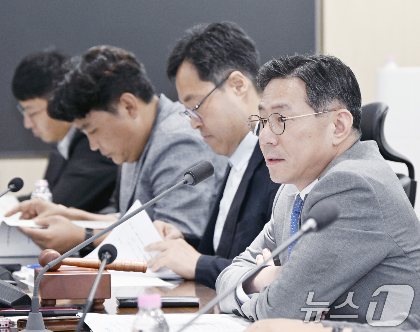 (서울=뉴스1) = 조용범 기획예산처 차관이 10일 오후 정부세종청사에서 열린 '재정성과위원회'를 주재하고 있다. (기획예산처 제공. 재판매 및 DB금지) 2026.8.10/뉴스1 …