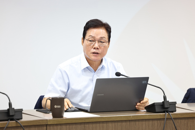 박완수 경남지사 "해사 이전 재검토 필요…지역 목소리 들어야"
