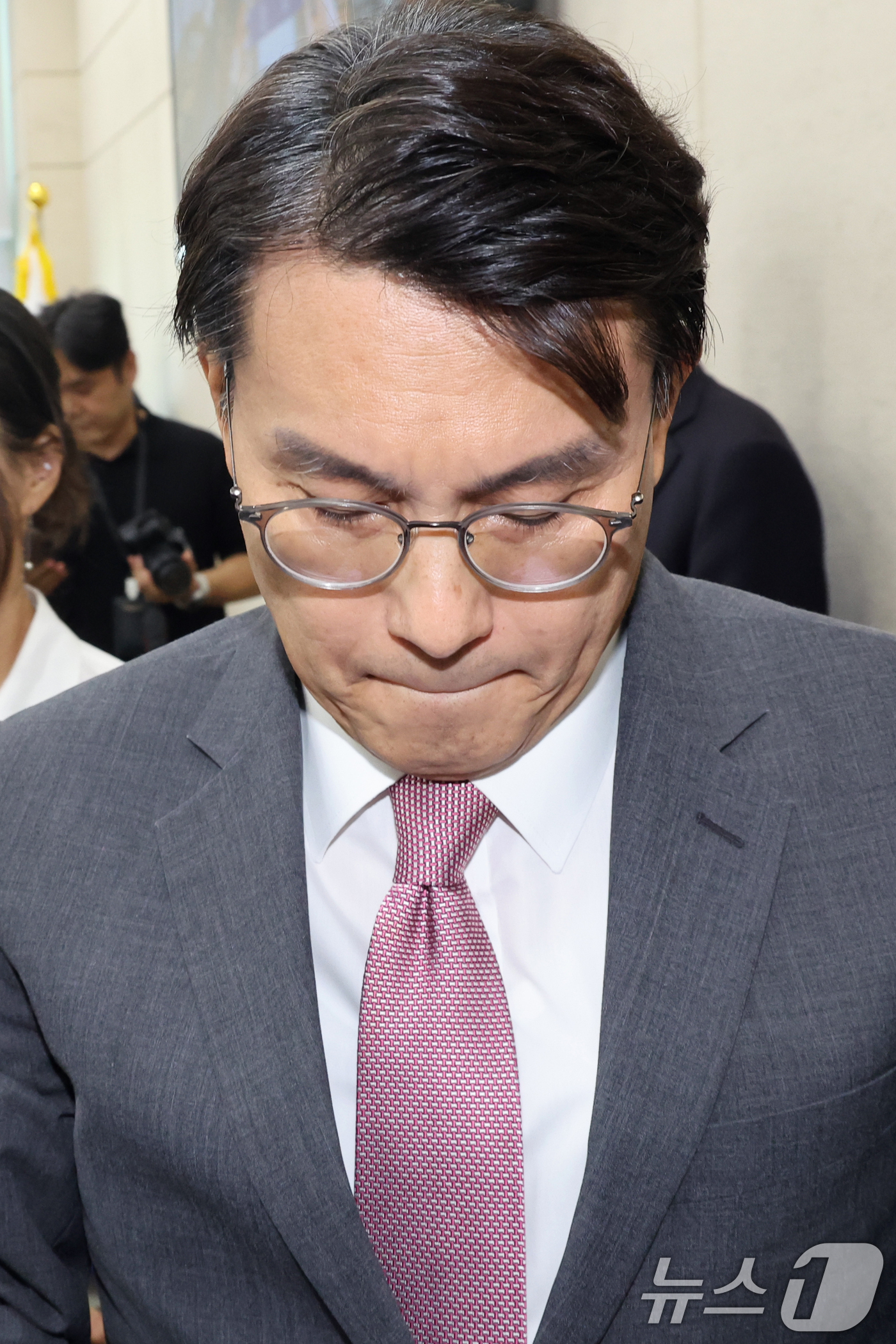 (서울=뉴스1) 황기선 기자 = 윤상현 국조특위 위원장이 10일 오후 서울 여의도 국회에서 열린 제9회 전국동시 지방선거 투표용지 부족사태 등 국민참정권 침해 진상규명 및 선거관리 …