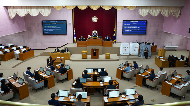 안양시의회, 의장선거 갈등 딛고 전반기 원 구성 마무리