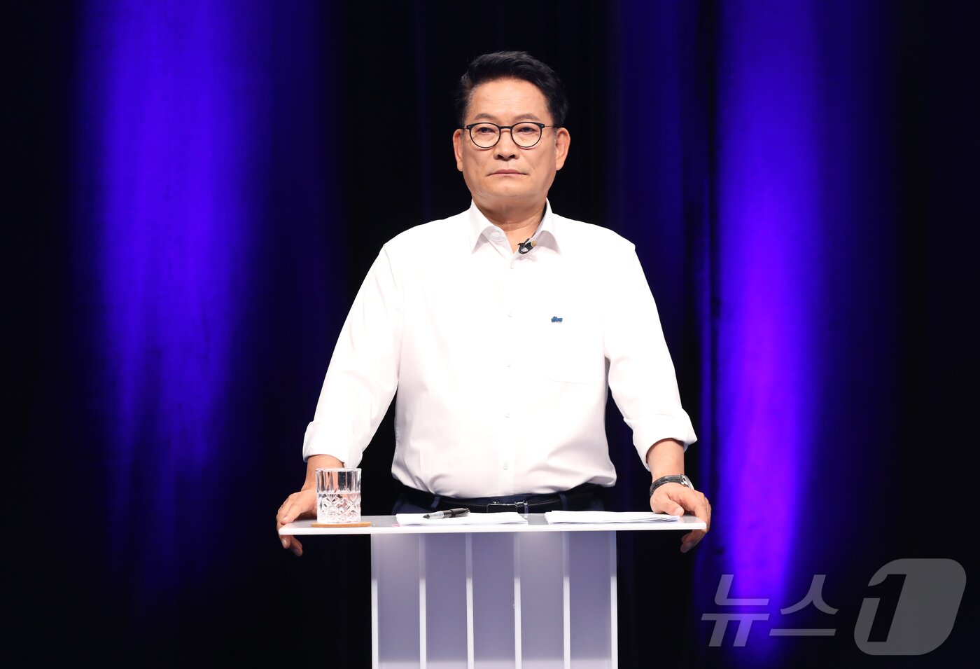 본문 이미지 - 전남광주통합특별시 서구 KBC 광주방송에서 10일 열린 더불어민주당 당대표 후보 TV 토론회에서 송영길 후보가 발언하고 있다. 2026.8.10 ⓒ 뉴스1 안재영 기자