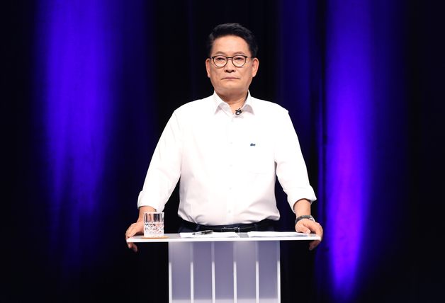 宋 "鄭, 국정과제 1호도 모르고 자기정치…혁신당서 출마하라"