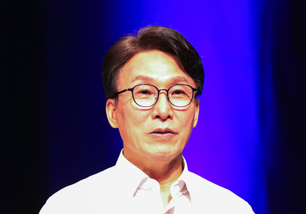 발언하는 김민석 더불어민주당 당대표 후보