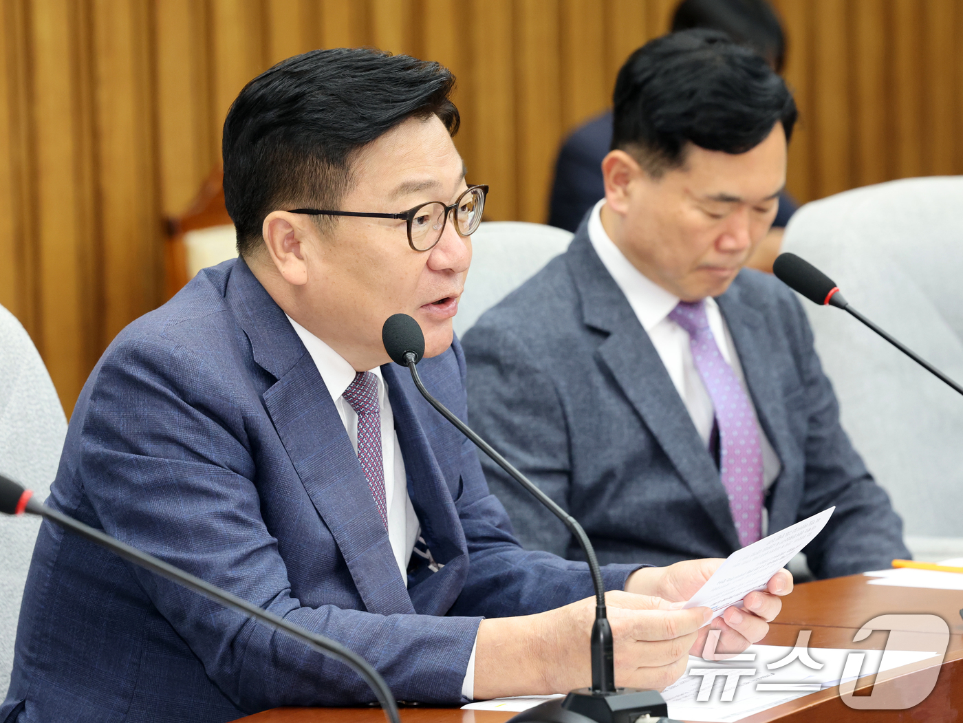 (서울=뉴스1) 황기선 기자 = 정점식 국민의힘 원내대표가 11일 오전 서울 여의도 국회에서 열린 원내대책회의에서 모두발언을 하고 있다.  2026.8.11/뉴스1