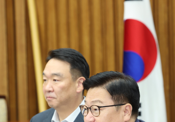 모두발언하는 정점식 원내대표