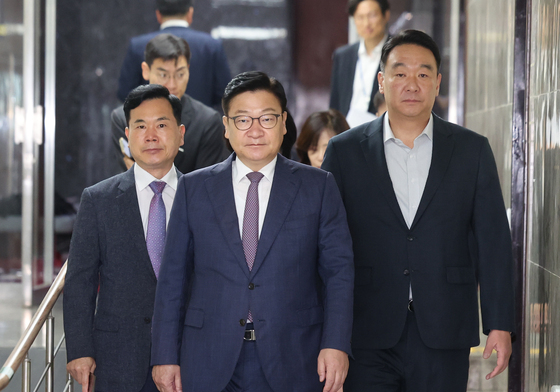 국힘 "본회의 20일에"…민주, 국회의장에 13일 요청(종합)