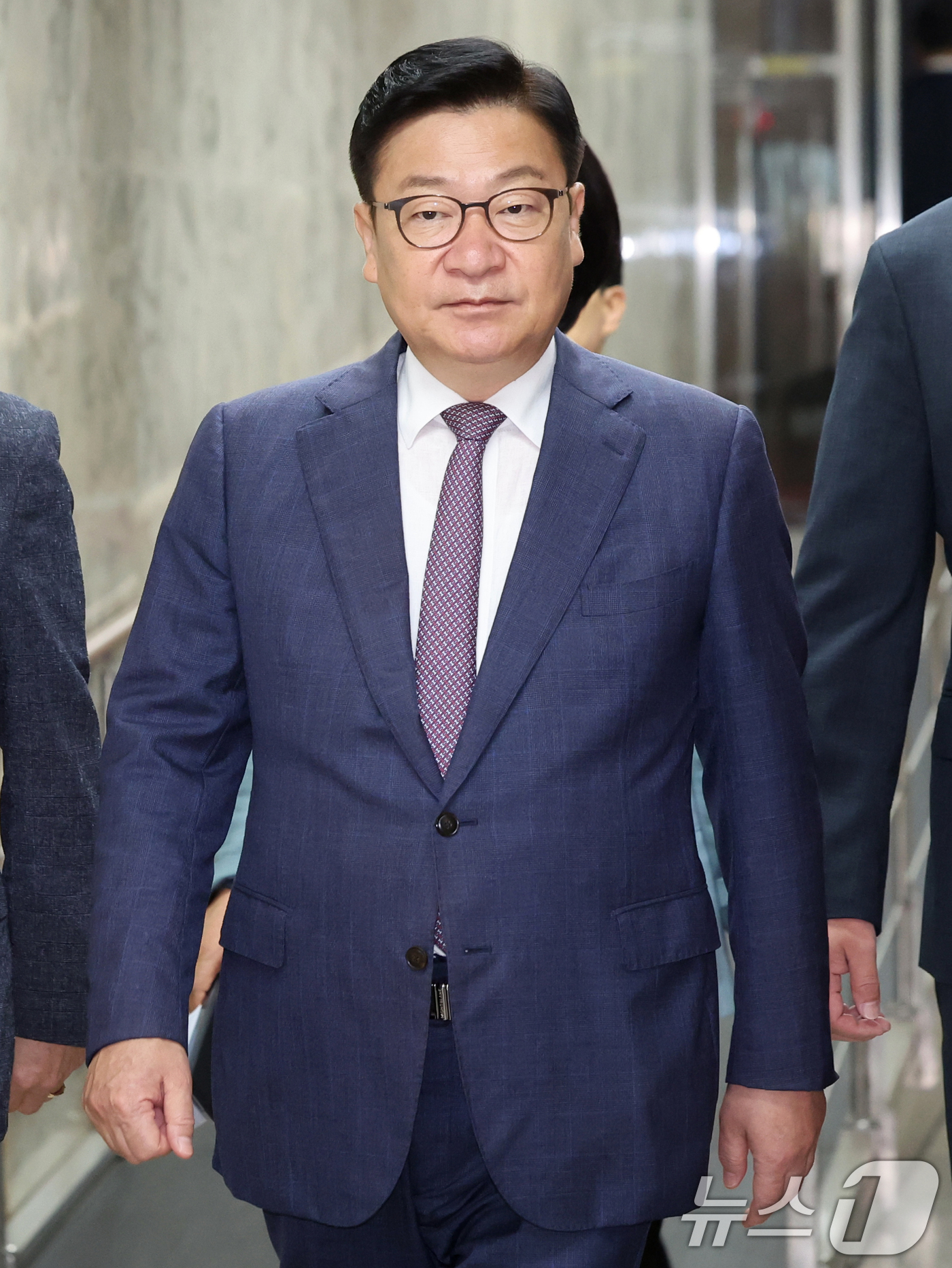 (서울=뉴스1) 황기선 기자 = 정점식 국민의힘 원내대표가 11일 오전 서울 여의도 국회에서 열린 원내대책회의에 참석하고 있다.  2026.8.11/뉴스1