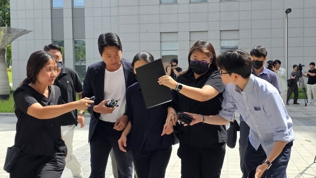 외손자 학대해 숨지게한 외할머니 구속기로