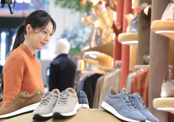 공승연, 수수한 차림에도 빛나는 자태