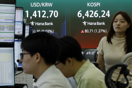 삼성전자 4%·SK하이닉스 2% 상승…코스피 6500선 탈환[장중시황]
