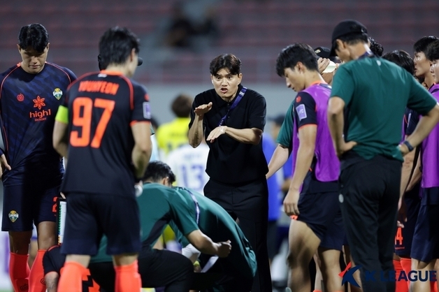 "심판이 규칙 모를 줄 상상 했겠나"…강원, AFC에 정식 항의