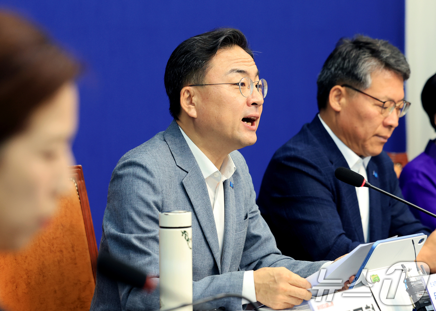 (서울=뉴스1) 이호윤 기자 = 신장식 조국혁신당 대표가 12일 서울 여의도 국회에서 열린 '조국혁신당 제1차 민생정치연석회의'에서 발언하고 있다. 2026.8.12/뉴스1
