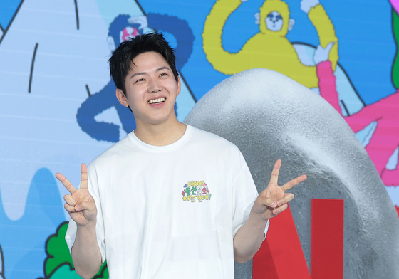 데이식스 도운, 개구쟁이 브이