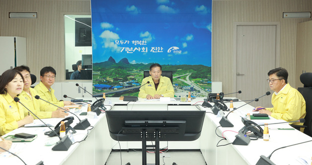 전춘성 진안군수 "군민이 안전하도록 폭염·가뭄 대응하라"