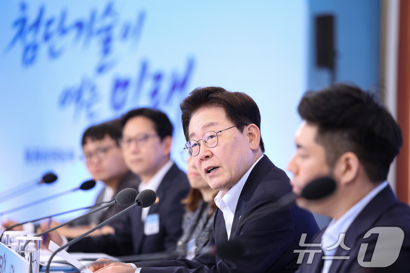 (서울=뉴스1) 허경 기자 = 이재명 대통령이 12일 청와대에서 열린 미래성장동력 7대SEED 보고회에서 발언하고 있다. 2026.8.12/뉴스1