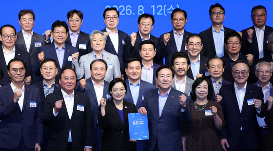 韓총리 "창업·벤처 규제혁신위 신설…걸림돌 속도감 있게 개선"