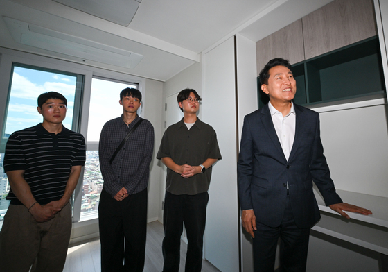 청년안심주택 둘러보는 오세훈 시장