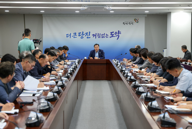 “지원금 부결에도 민생회복 총력”…김기재 당진시장 50일 비상조치