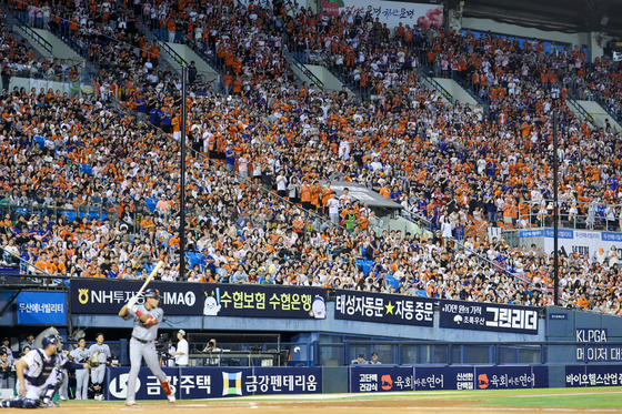 프로야구, 505경기 만에 900만 관중 돌파