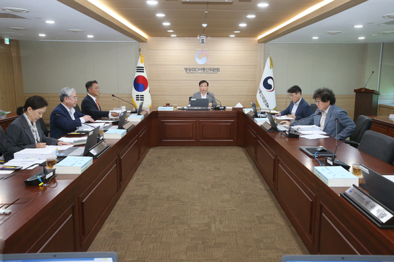 "AI 유해정보 어떻게 막을까"…이용자 안전장치 구축한다