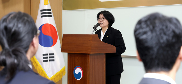 모의행정심판 경연대회 개회 선언하는 조소영 중앙행정심판위원장