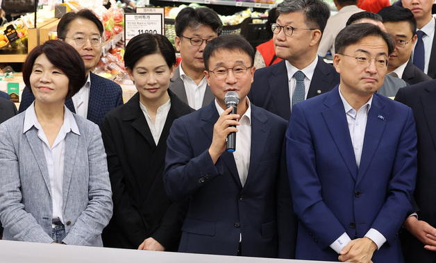 범여, 홈플러스 '장보기' 캠페인…"저녁 밥상은 홈플러스에서"