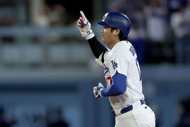 '오타니 결승 홈런' 다저스, 캔자스시티에 4-2 역전승