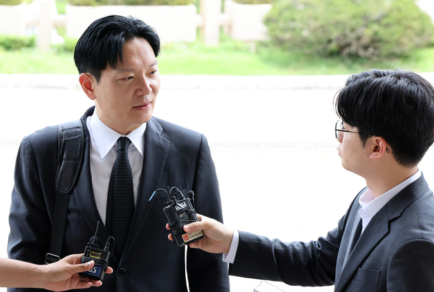 박상용 감찰위 출석…"감찰위원 추가 임명, 선수가 심판 바꾸는 것"