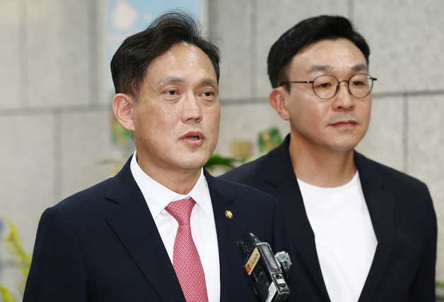 보완수사권 폐지 헌법소원 청구 관련 입장 밝히는 김태규 위원장