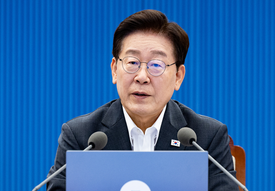 "국회 주도·4년 중임 또는 연임"…李대통령이 재차 밝힌 개헌 원칙
