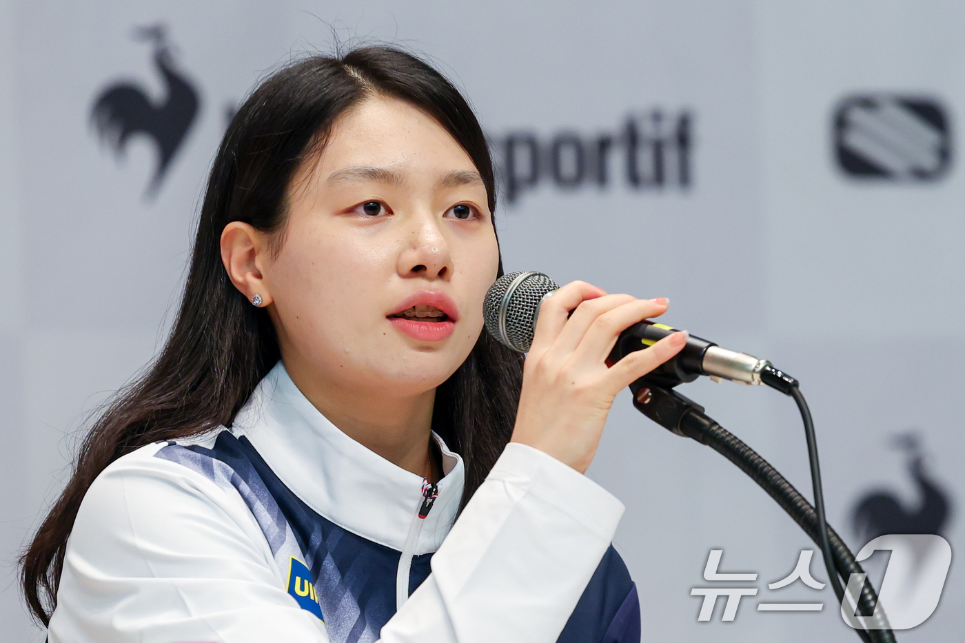 (진천=뉴스1) 안은나 기자 = 근대5종 국가대표 김유리가 13일 충북 진천선수촌에서 열린 2026 아이치·나고야 아시안게임 대한근대5종연맹 미디어데이에 참석해 각오를 밝히고 있다 …