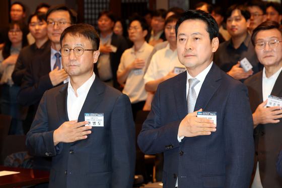 한국기자협회 창립 62주년 기념식 참석한 한병도·장동혁